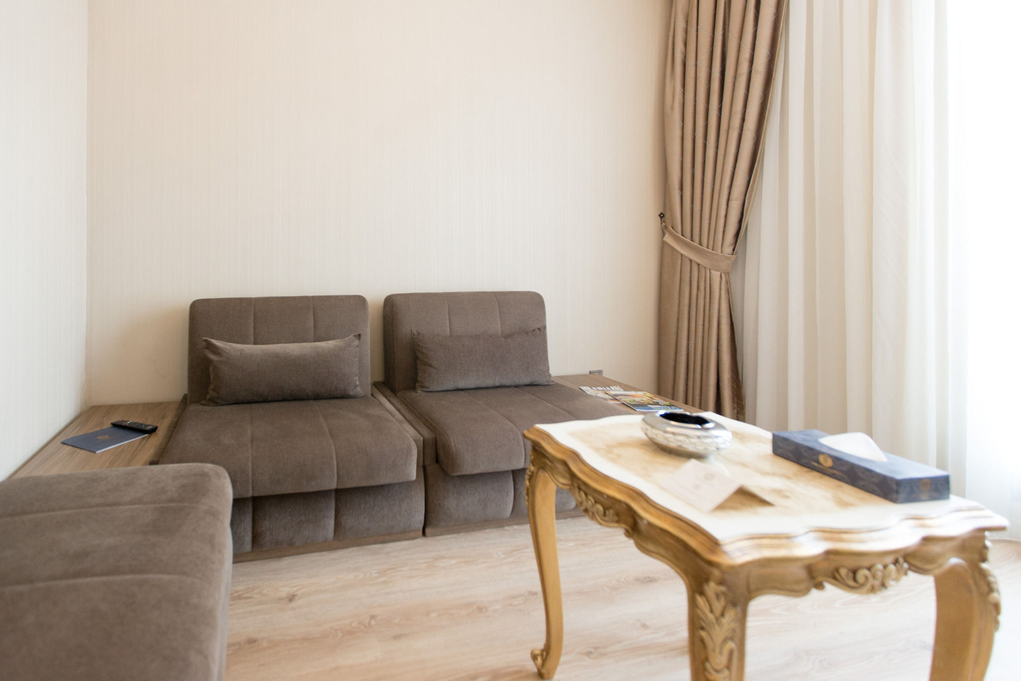 Hotel The Grand Mira Business Istanboel